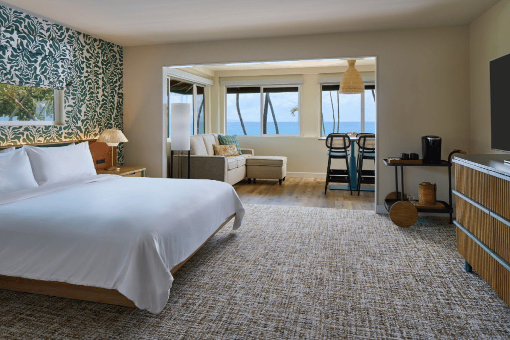 Royal Lahaina Resort & Bungalows, rooms