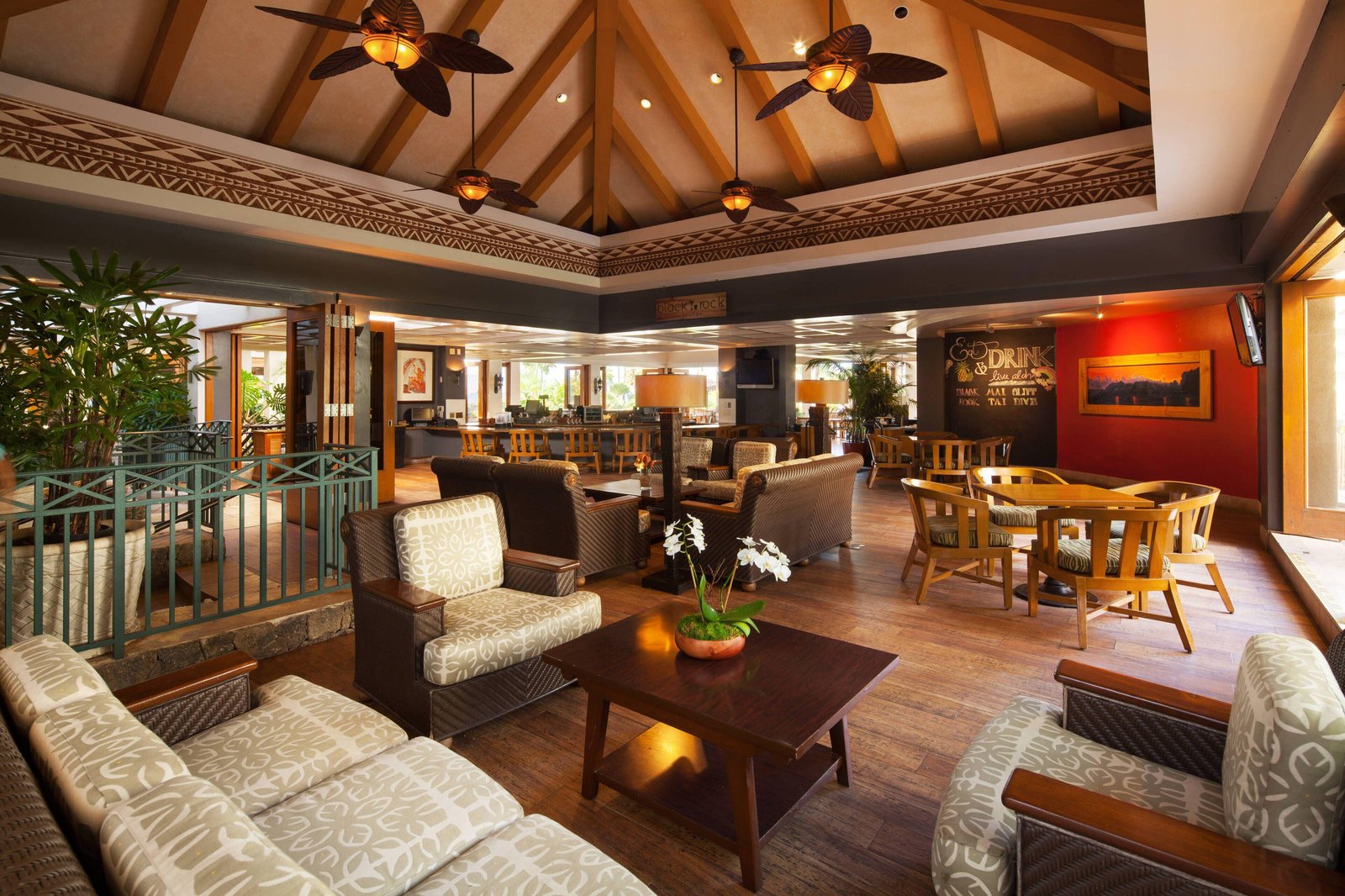 Sheraton Maui Resort & Spa, eat & drink