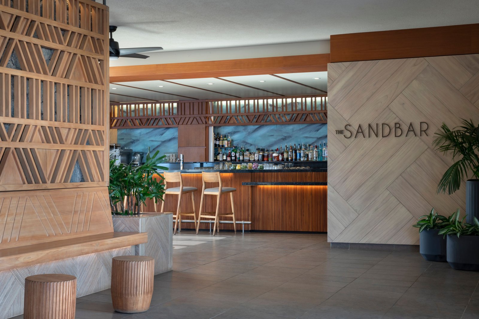 Sheraton Maui Resort & Spa, eat & drink