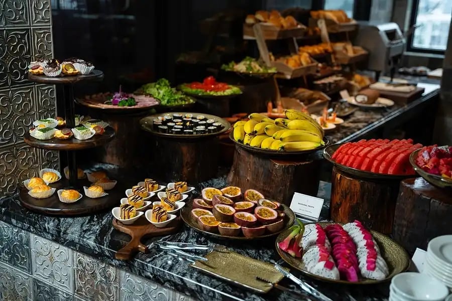 GM Premium Hotel, eat & drink