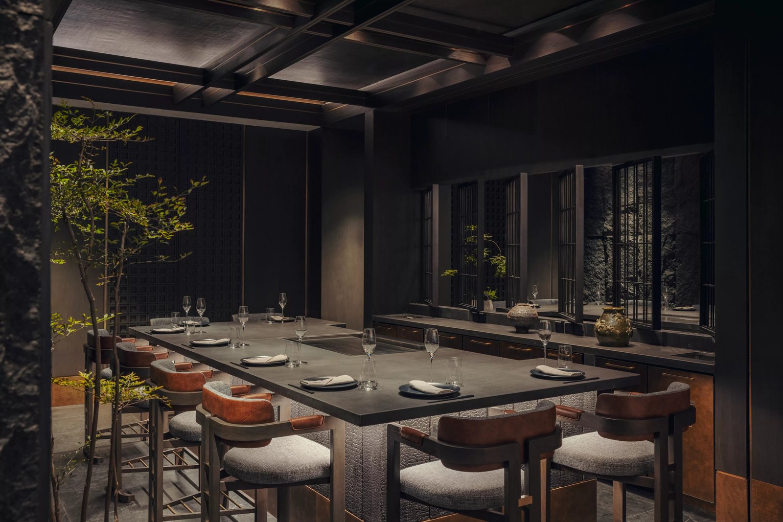 Fairmont Hanoi, eat & drink