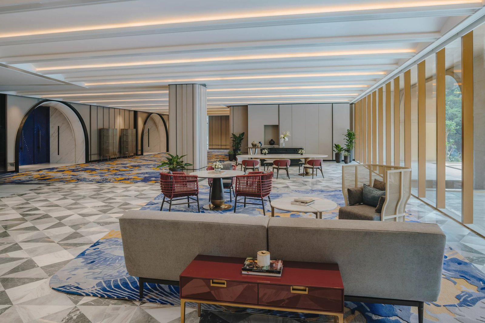 Fairmont Hanoi, eat & drink