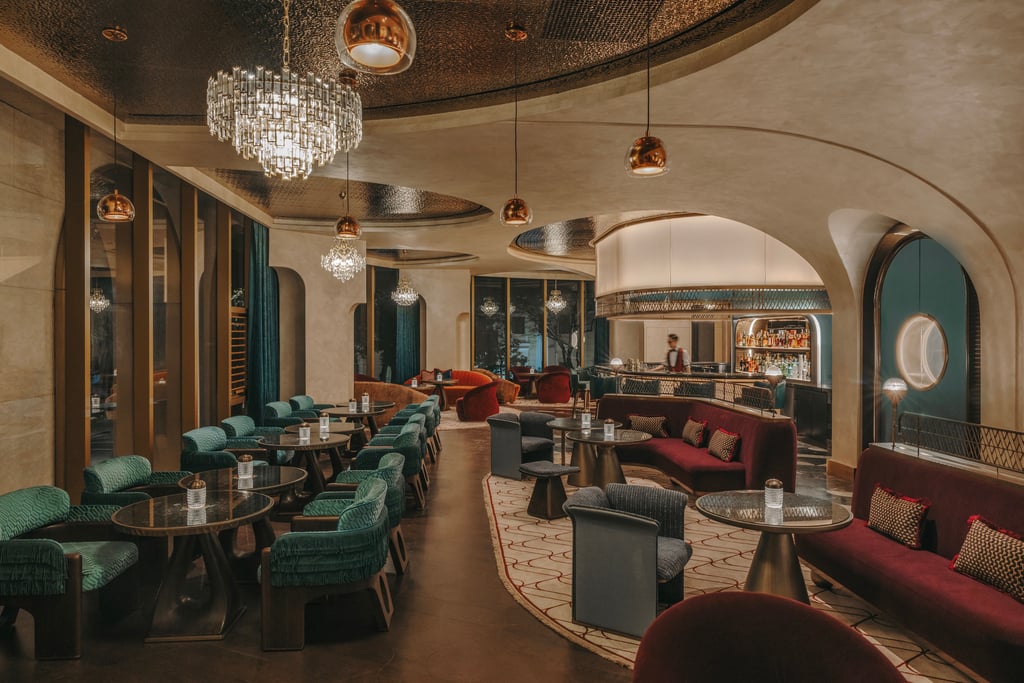 Fairmont Hanoi, at the table