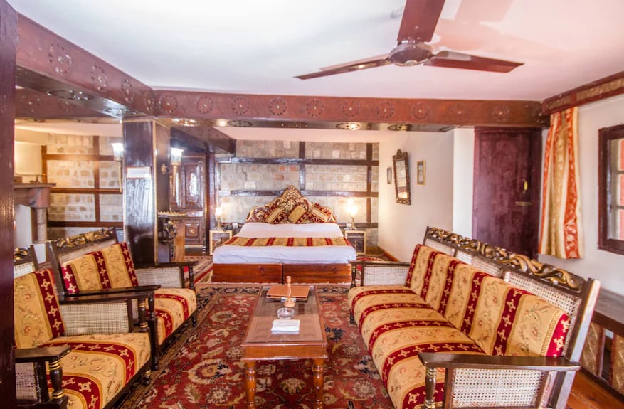 WelcomHeritage Grace Hotel — rooms