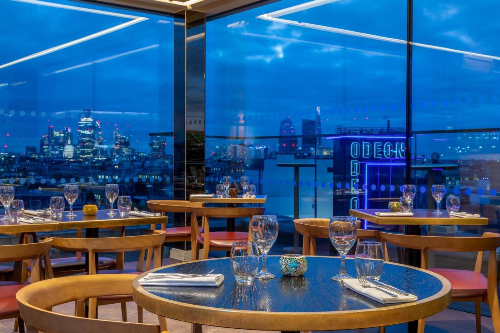 Hotel Indigo London - 1 Leicester Square by IHG, lsq rooftop