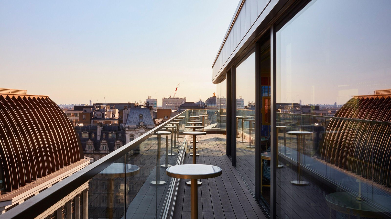 Hotel Indigo London - 1 Leicester Square by IHG, vibe