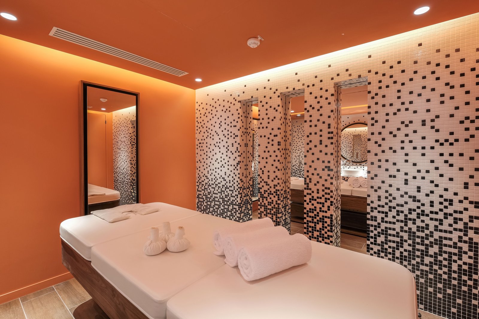 Renaissance Paris Republique Hotel, wellness
