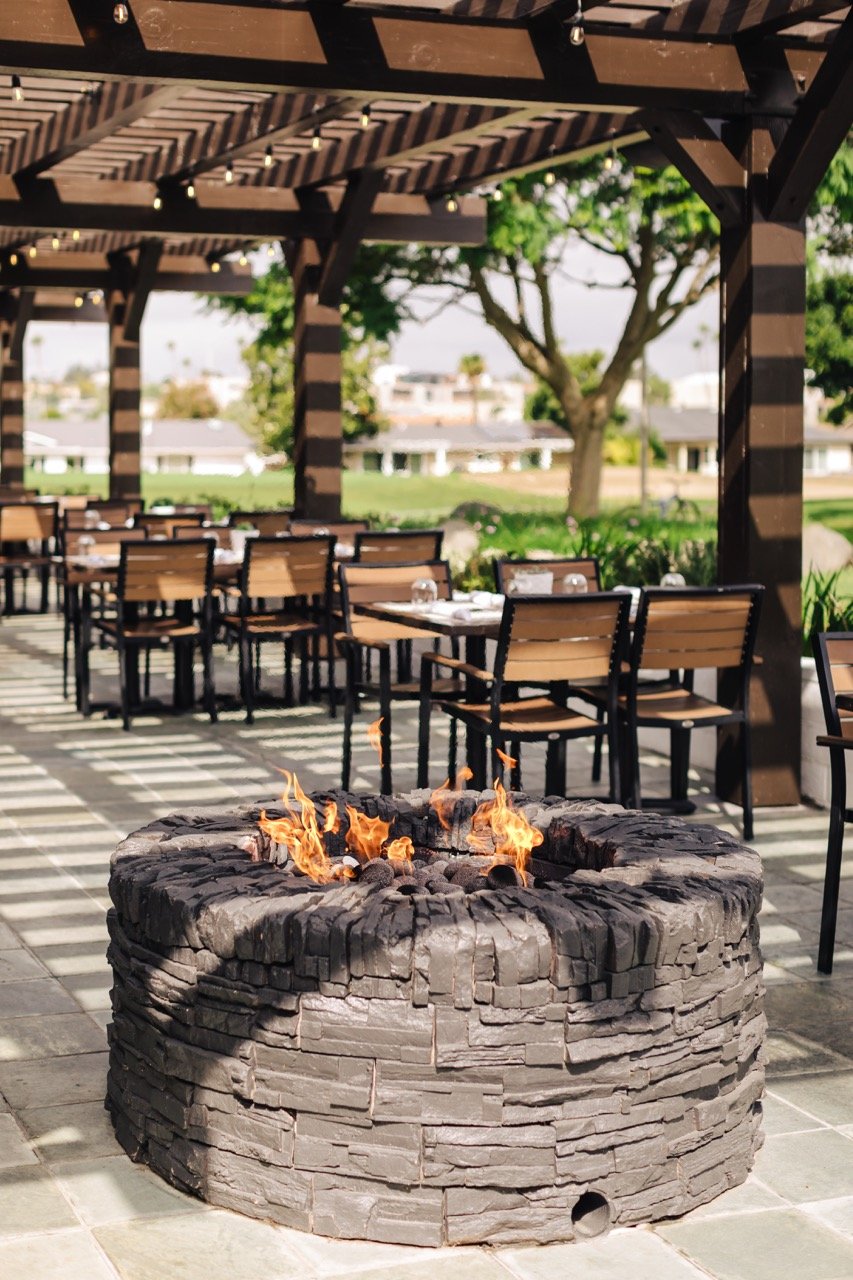 Lakehouse Resort, brickmans restaurant & bar