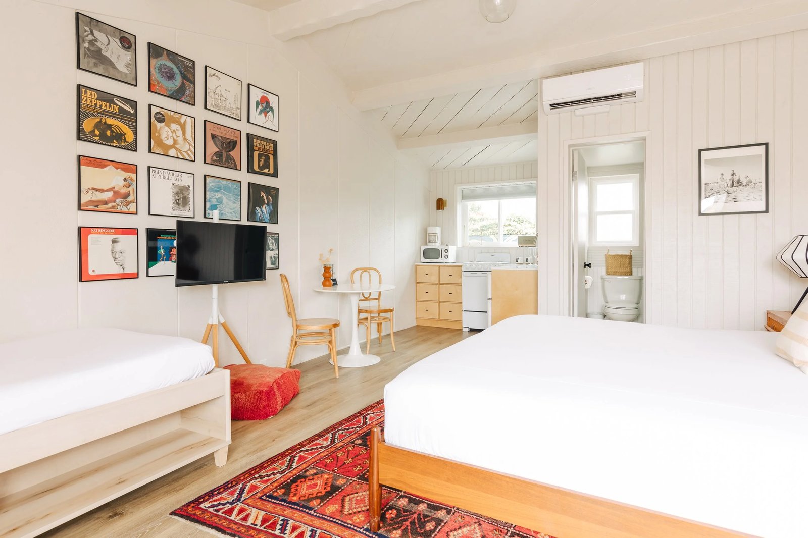 The Green Room Hotel, rooms