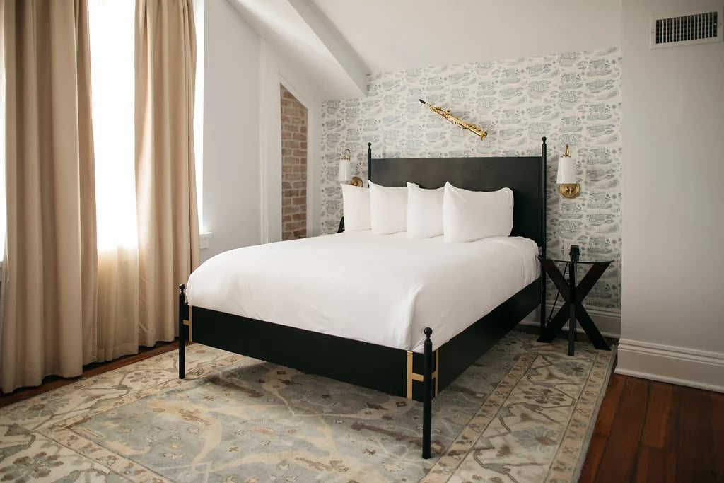 Henry Howard Hotel, rooms