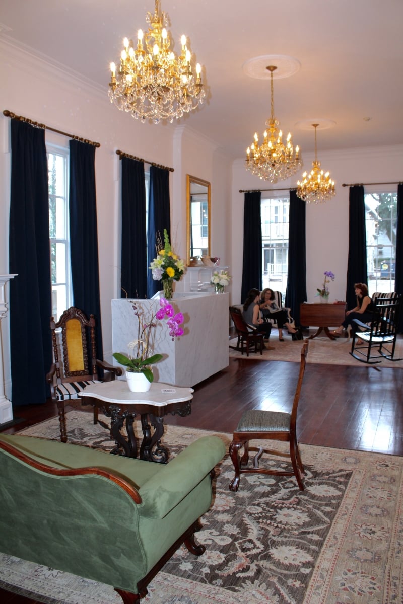 Henry Howard Hotel, eat & drink
