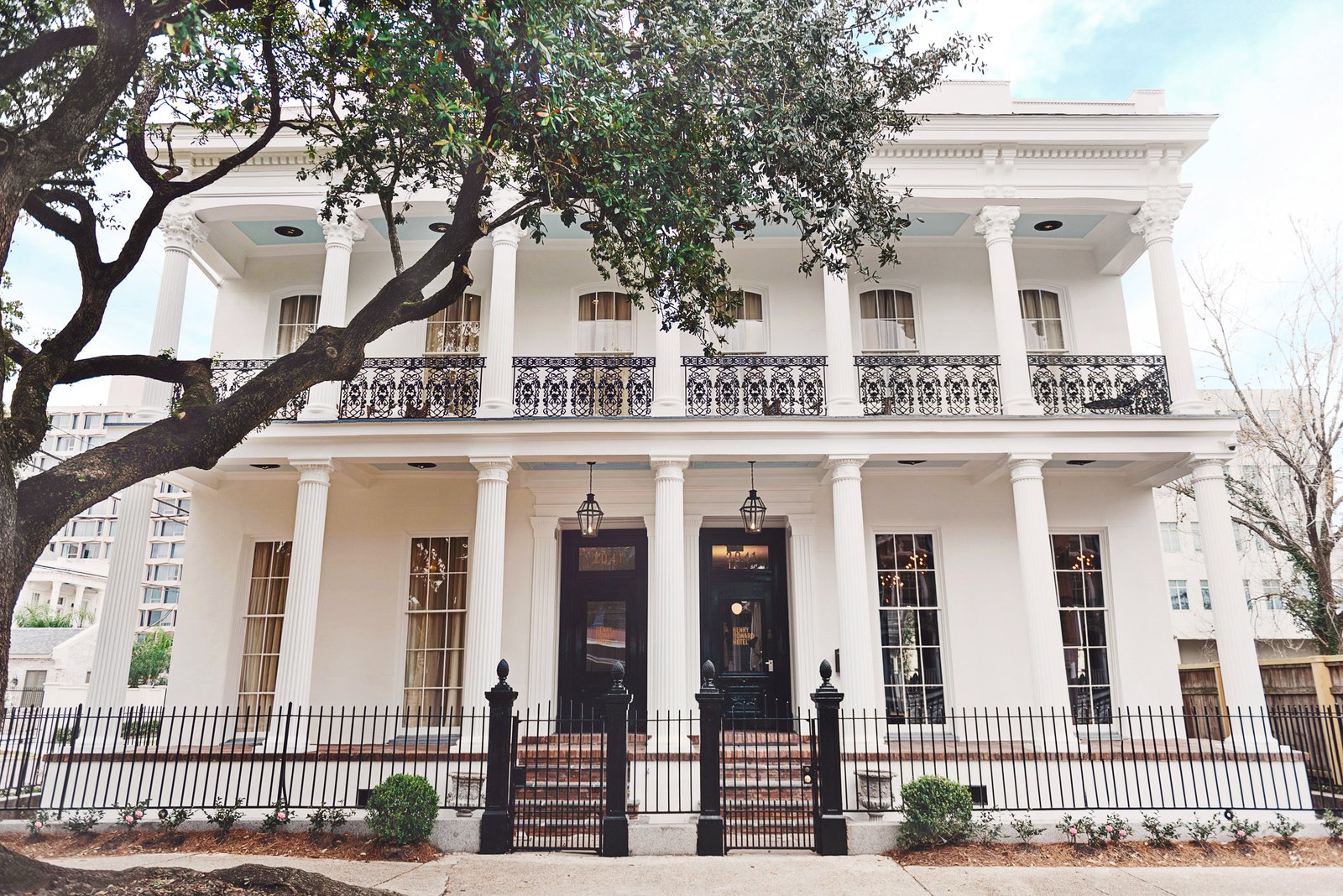 Henry Howard Hotel, backstory