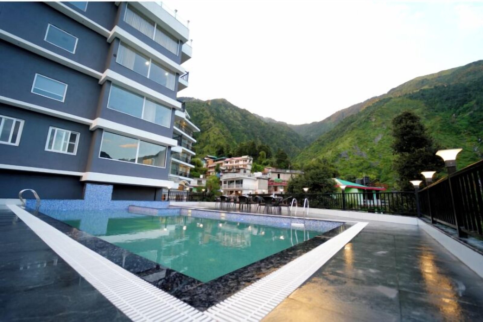 DN Resort — vibe