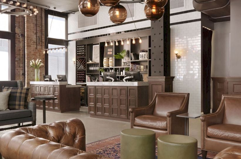 Q&C Hotel and Bar New Orleans, Autograph Collection, eat & drink