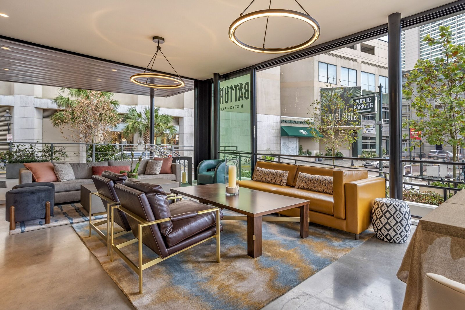 ONE11 Hotel, eat & drink