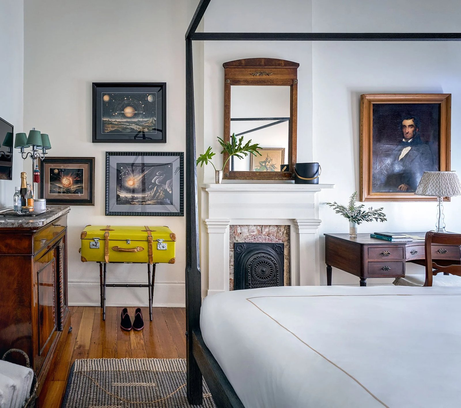 The Celestine, rooms