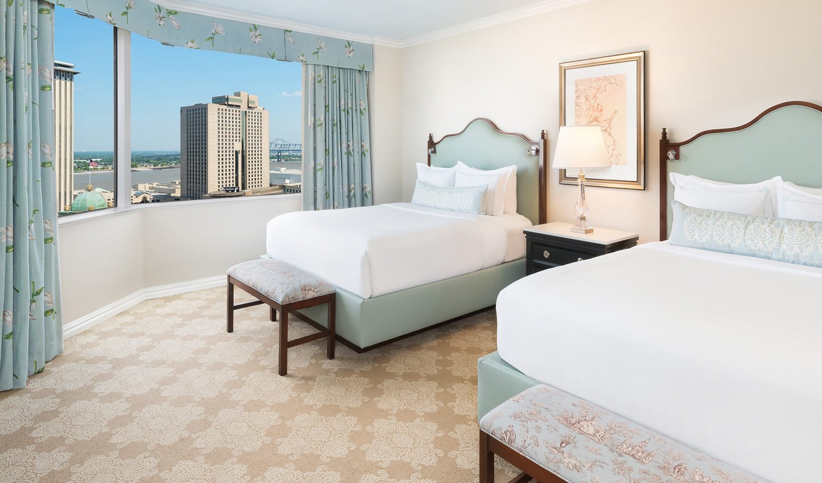 The Windsor Court, rooms
