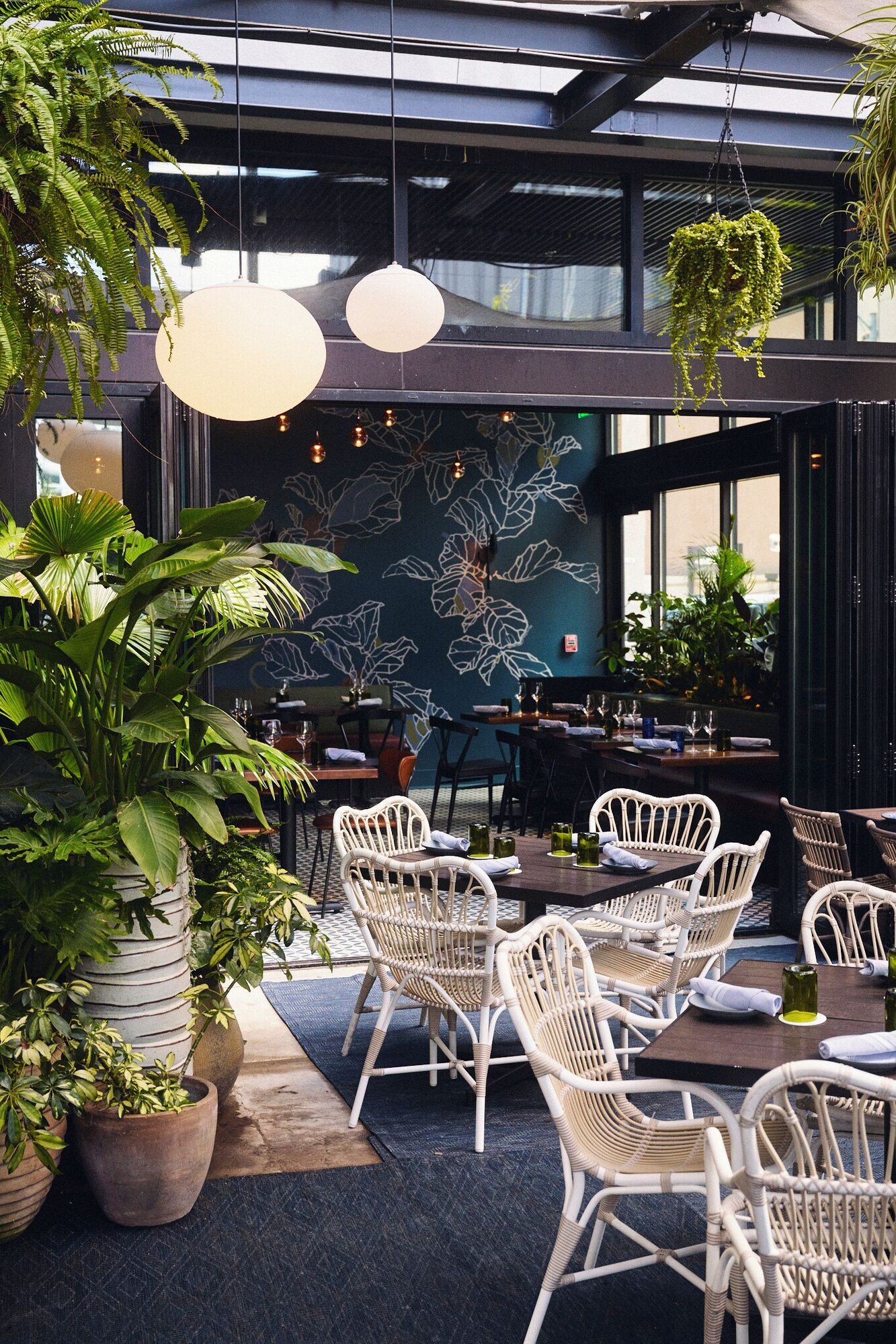 Copper Vine Inn, eat & drink