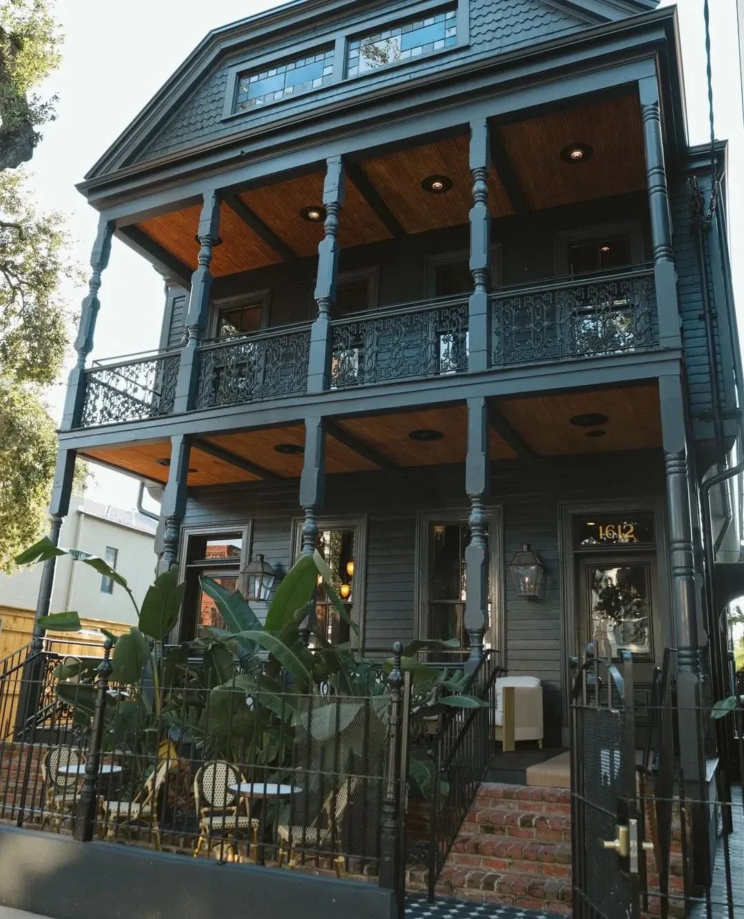 The Blackbird Hotel, backstory