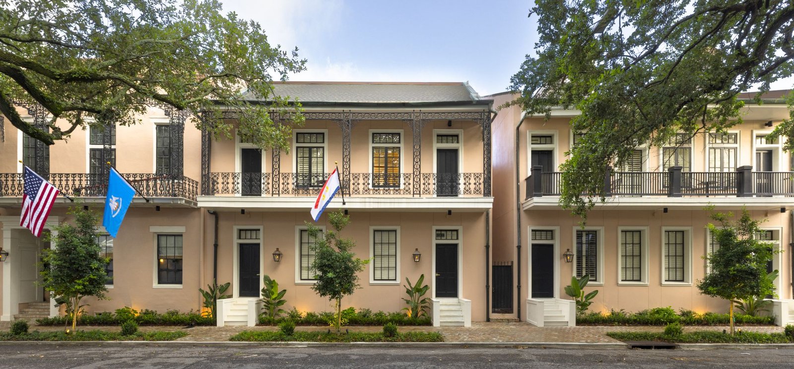 The Garden District Hotel, backstory