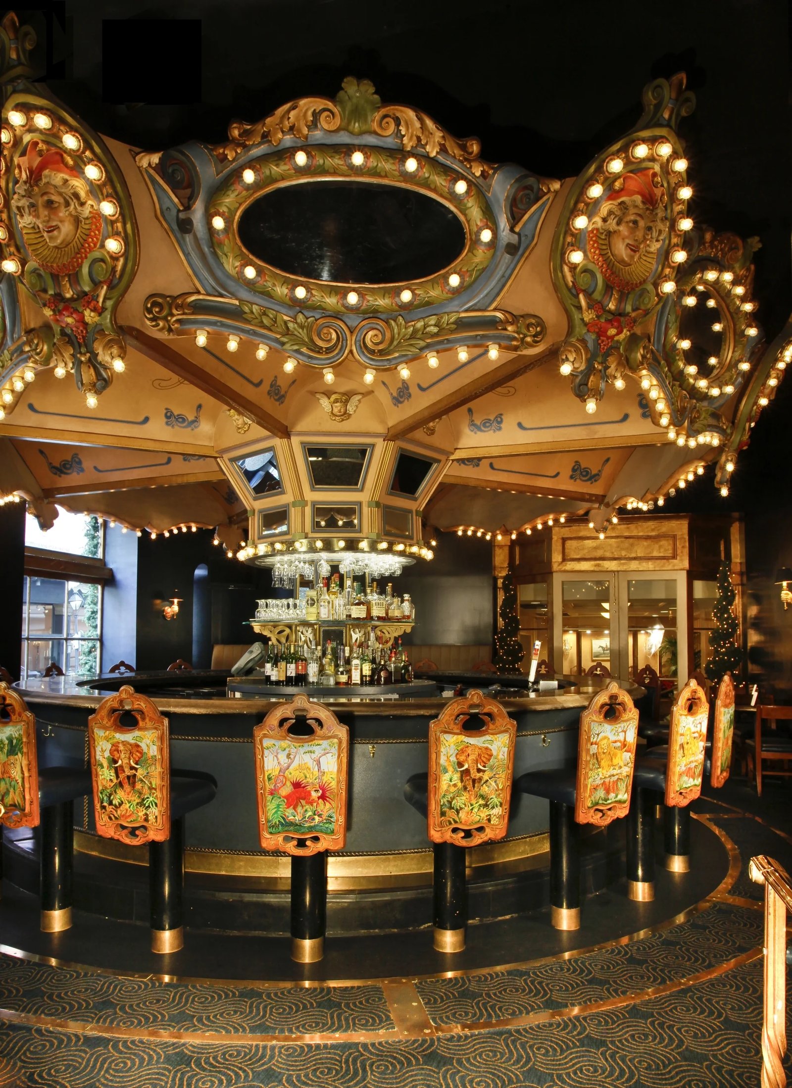 Hotel Monteleone, eat & drink