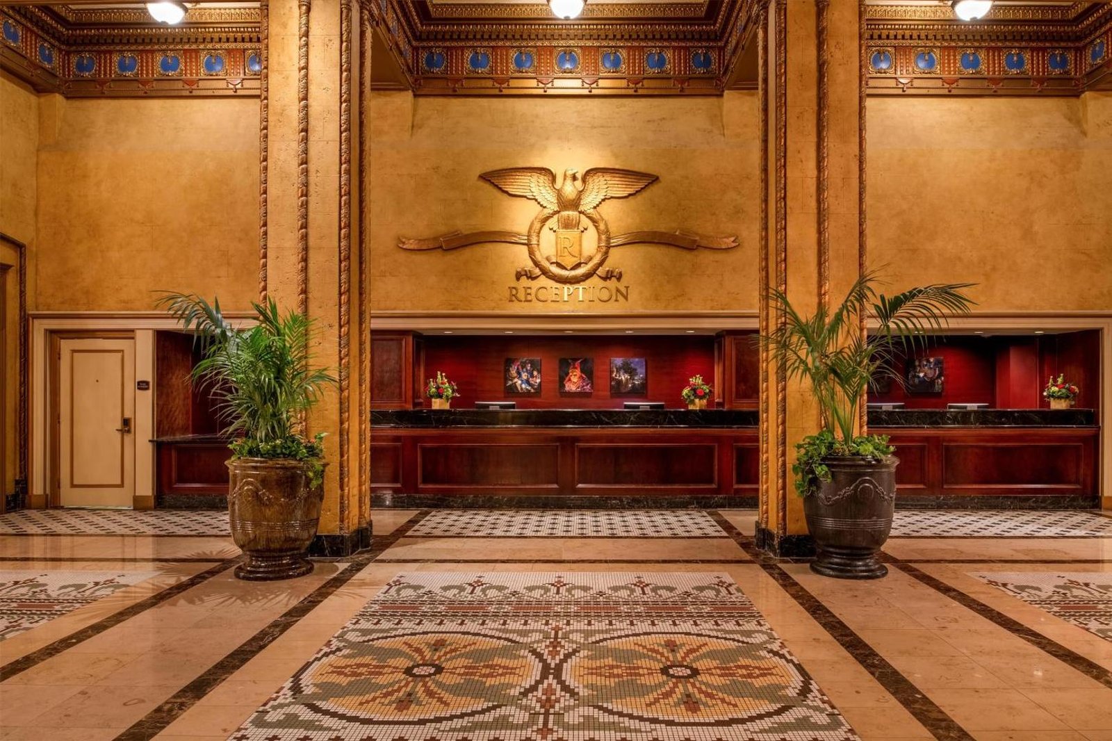 The Roosevelt New Orleans, A Waldorf Astoria Hotel, vibe