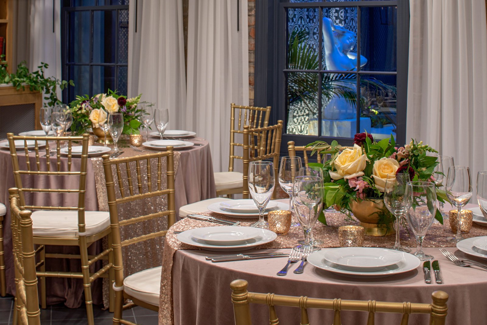 The Eliza Jane, Autograph Collection, at the table