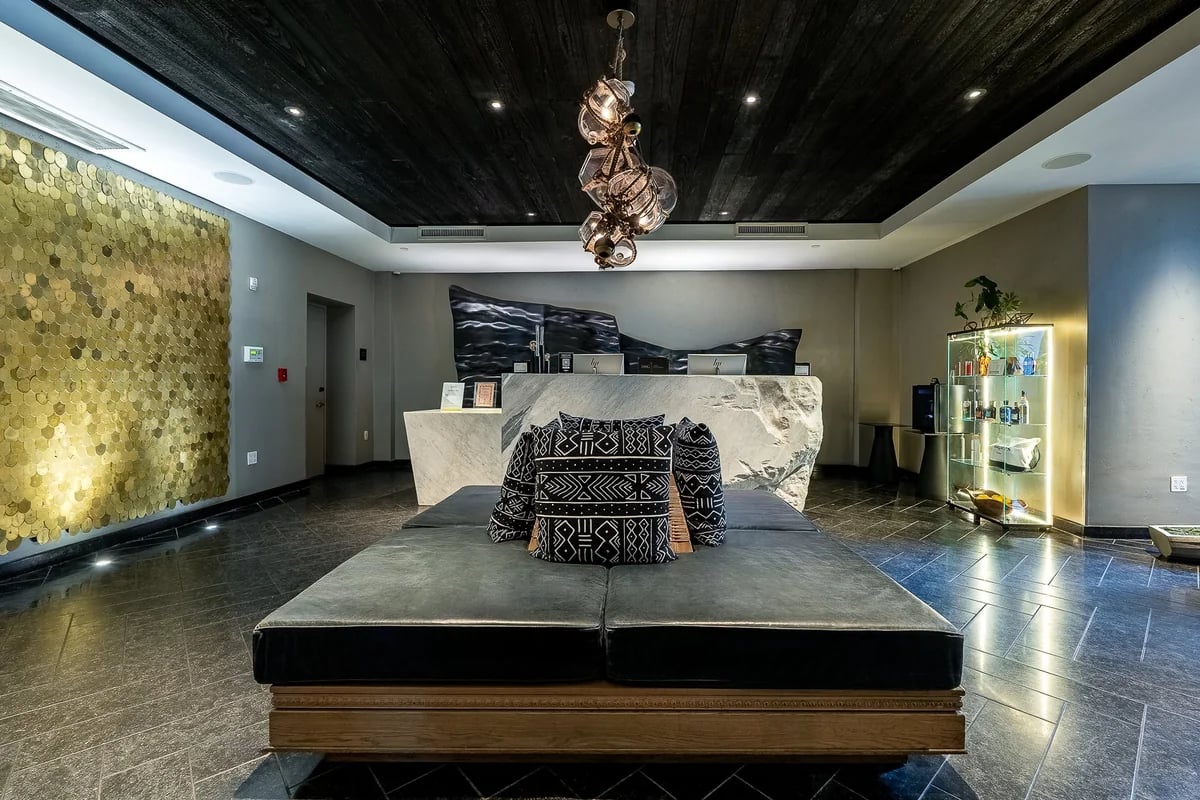 Angler's Hotel Miami Beach, eat & drink