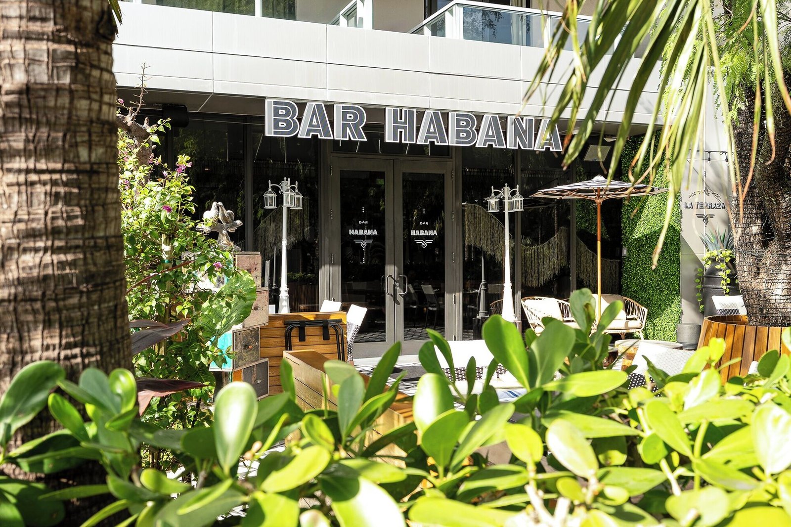 Angler's Hotel Miami Beach, eat & drink