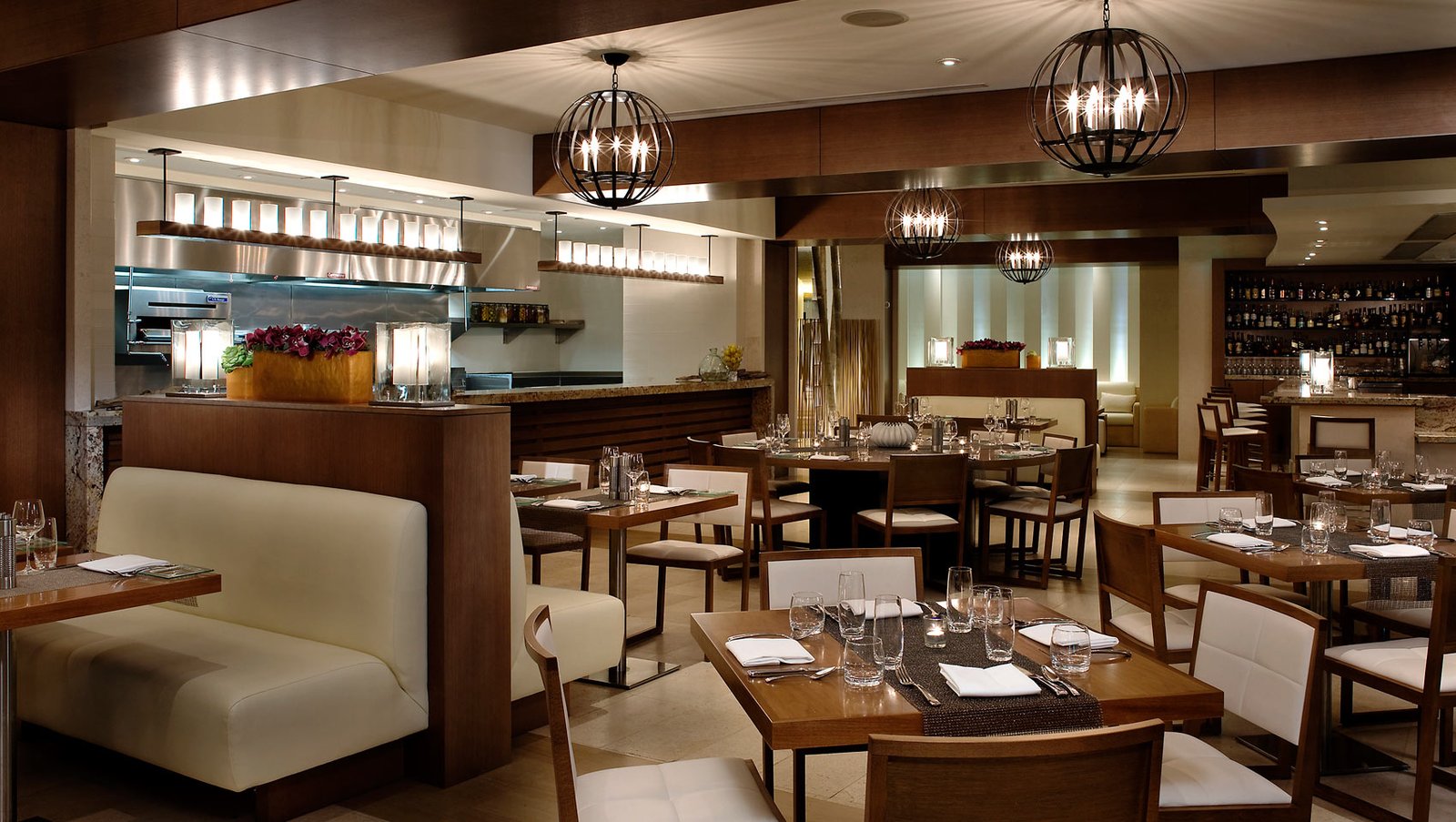 Kimpton EPIC Hotel, eat & drink