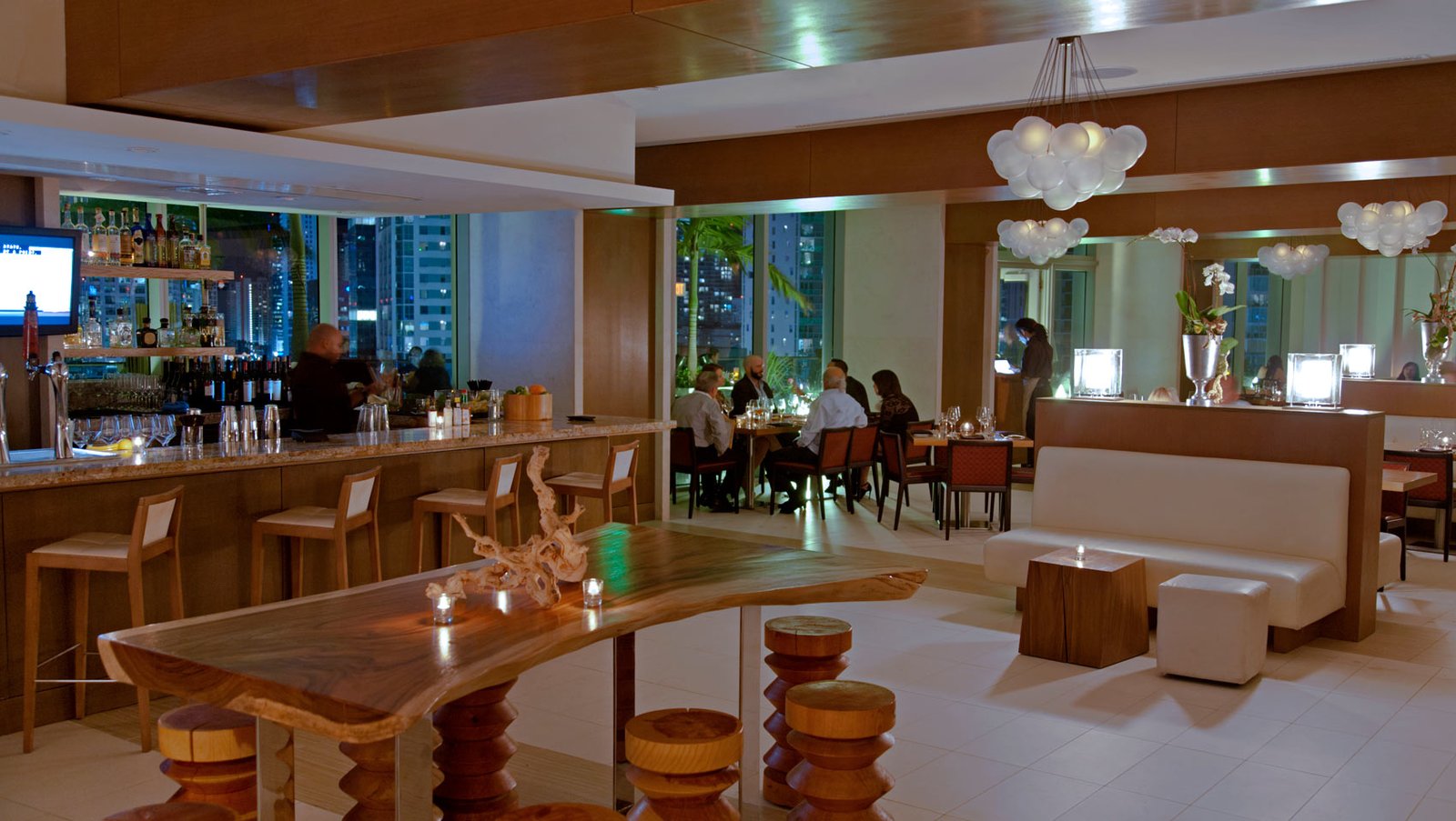 Kimpton EPIC Hotel, eat & drink