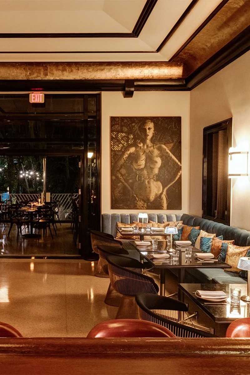 National Hotel, at the table