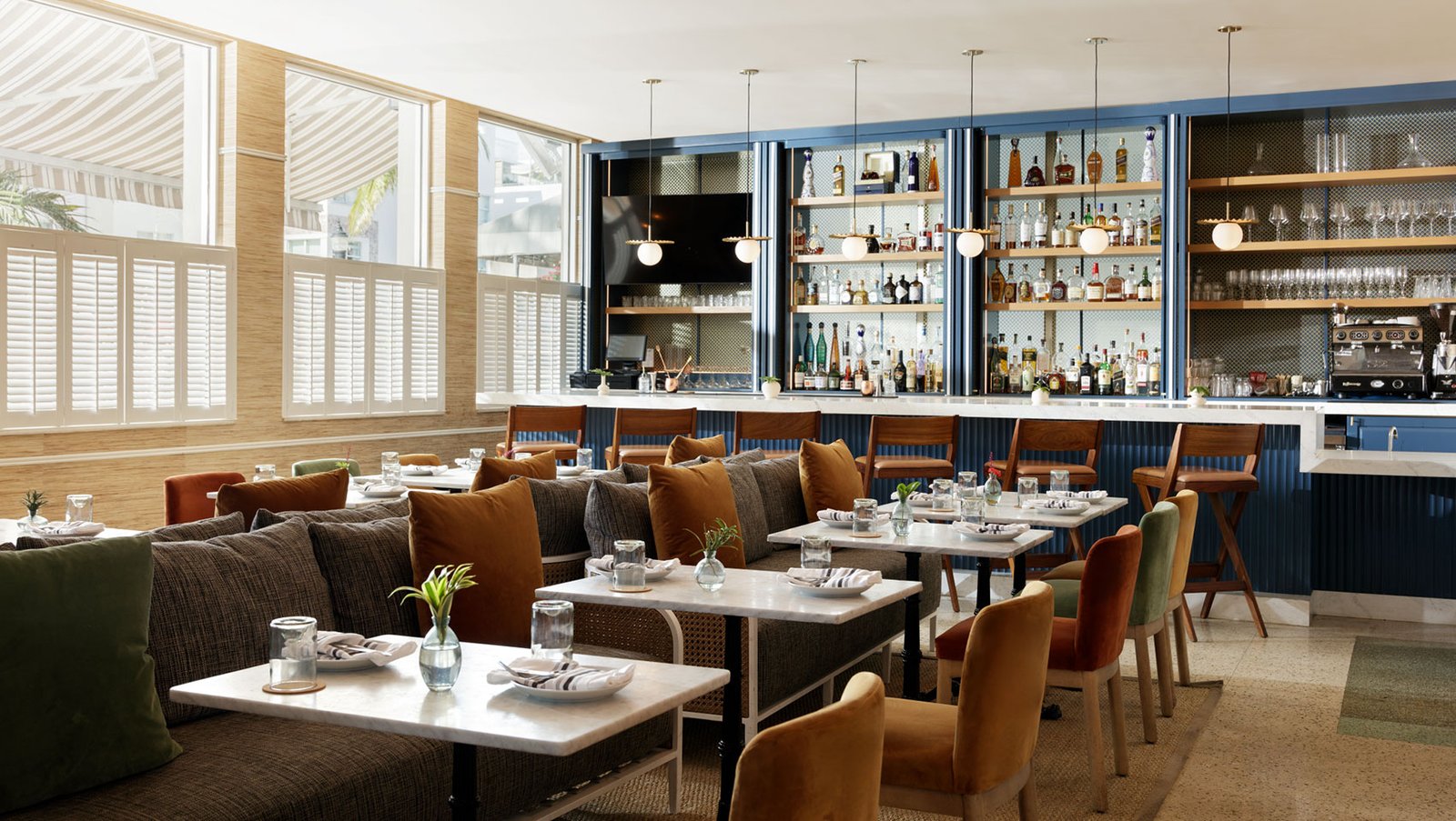 Kimpton Surfcomber Hotel, eat & drink