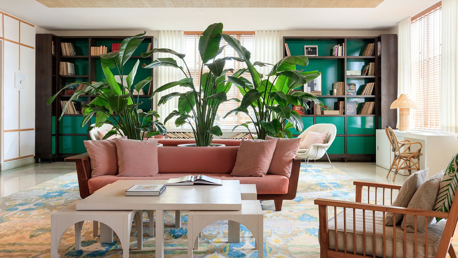 Kimpton Surfcomber Hotel, eat & drink
