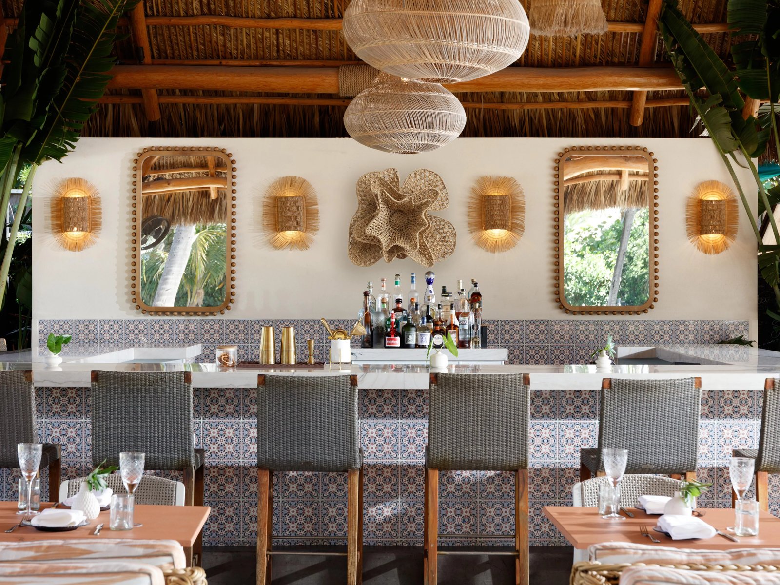 Kimpton Surfcomber Hotel, eat & drink