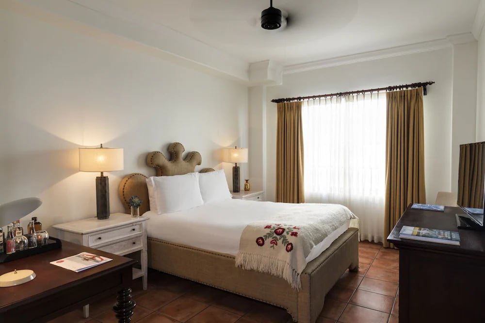 Casa Faena Miami Beach, rooms