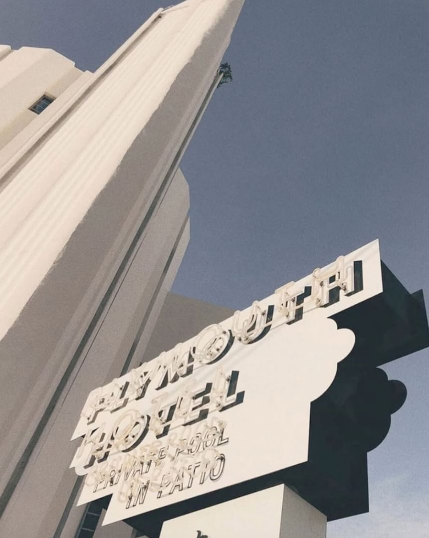 The Plymouth South Beach, backstory