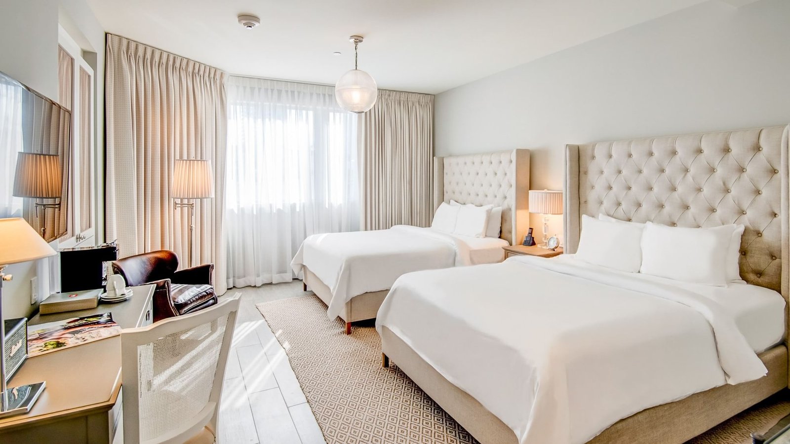 The Plymouth South Beach, rooms