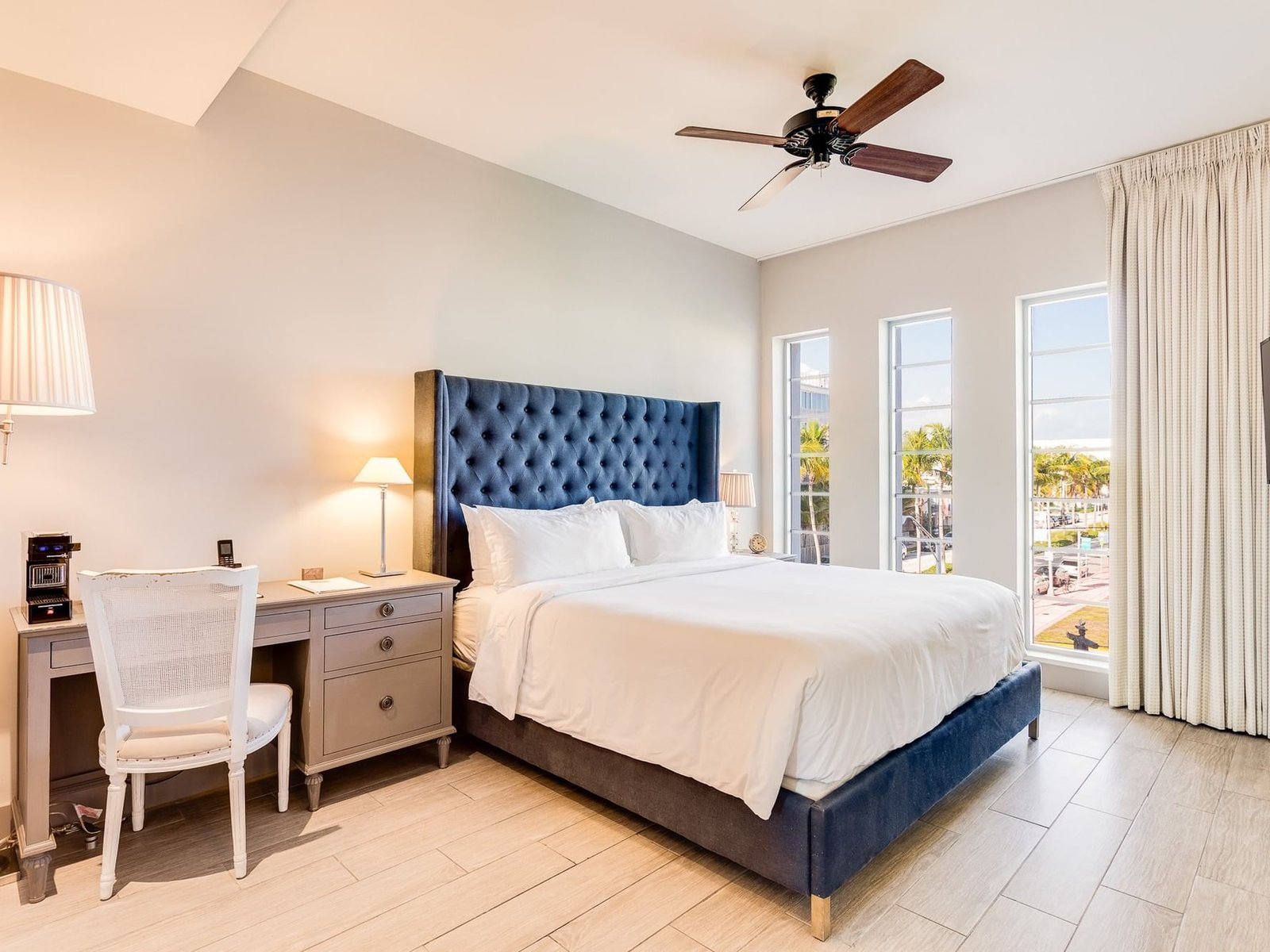 The Plymouth South Beach, rooms