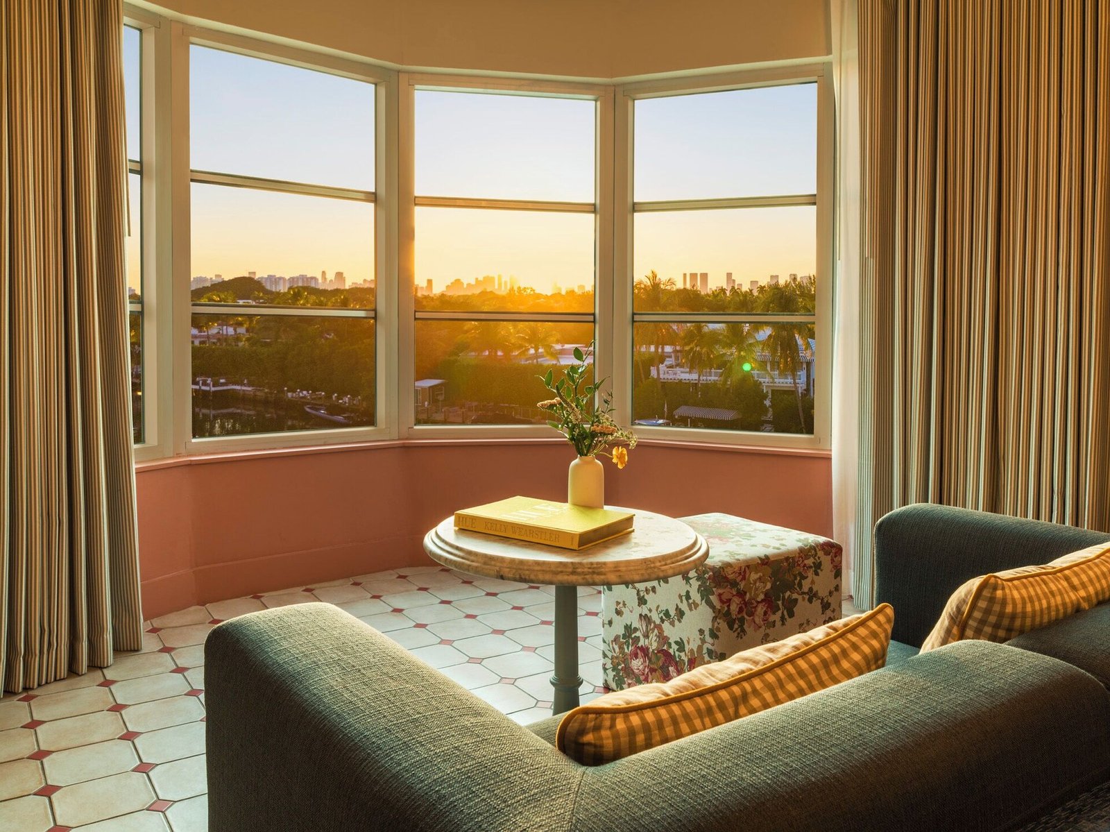 Hotel Trouvail Miami Beach, eat & drink