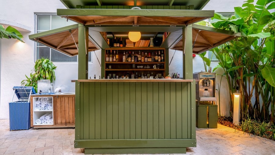 Hotel Trouvail Miami Beach, eat & drink