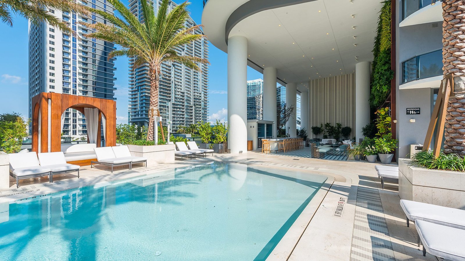 SLS LUX Brickell, wellness