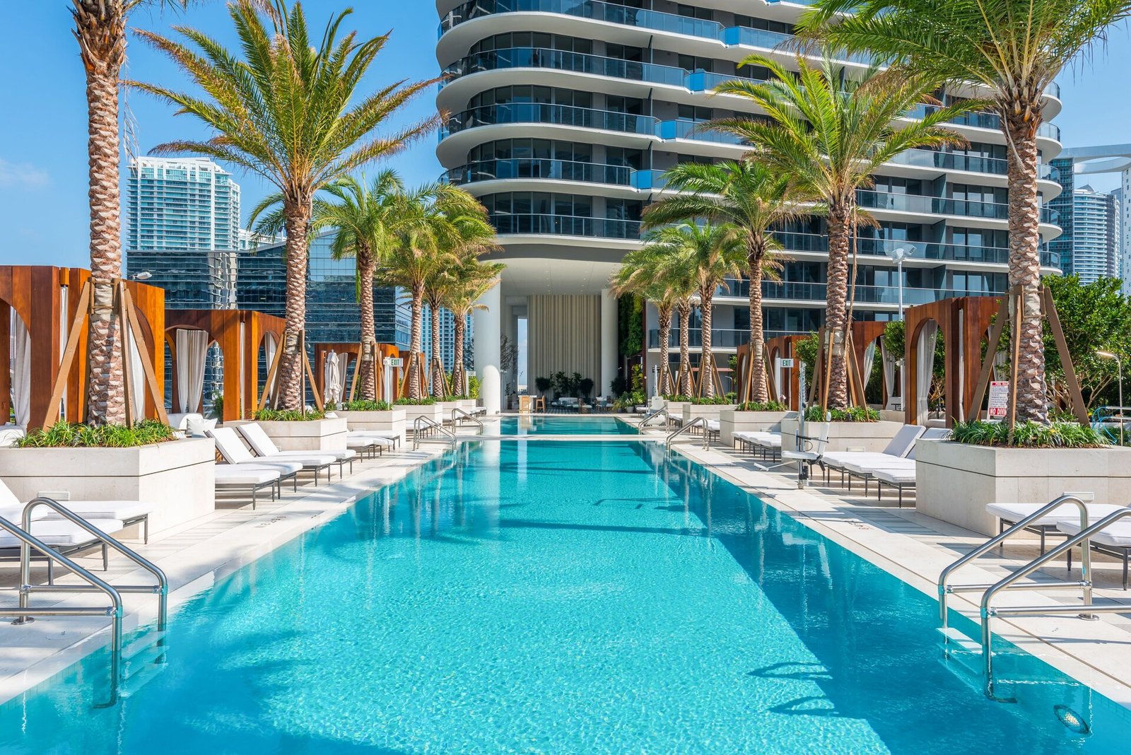 SLS LUX Brickell, wellness