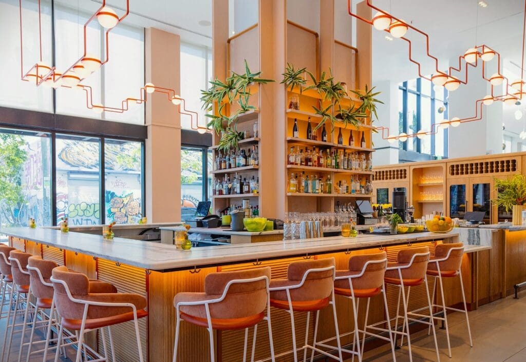 Arlo Wynwood, eat & drink