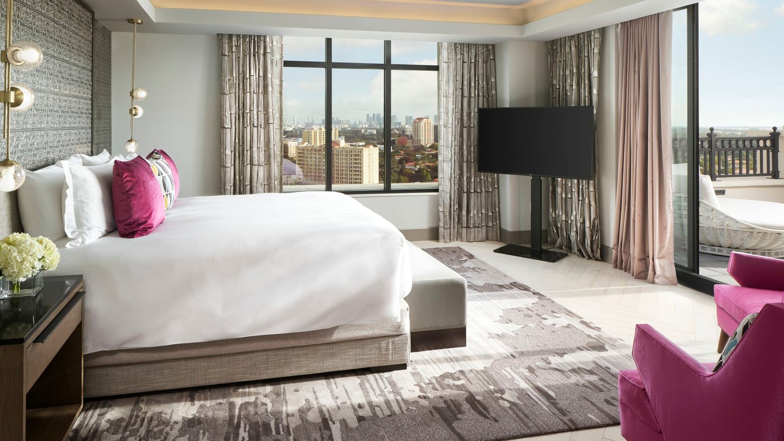 Loews Coral Gables Hotel, rooms