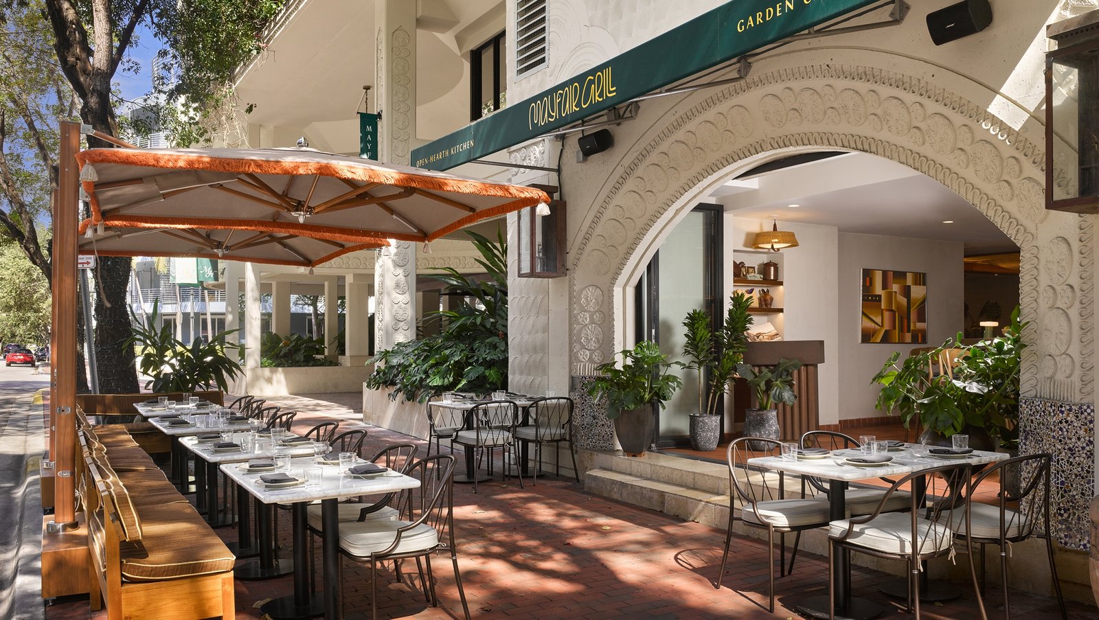 Mayfair House Hotel & Garden, eat & drink