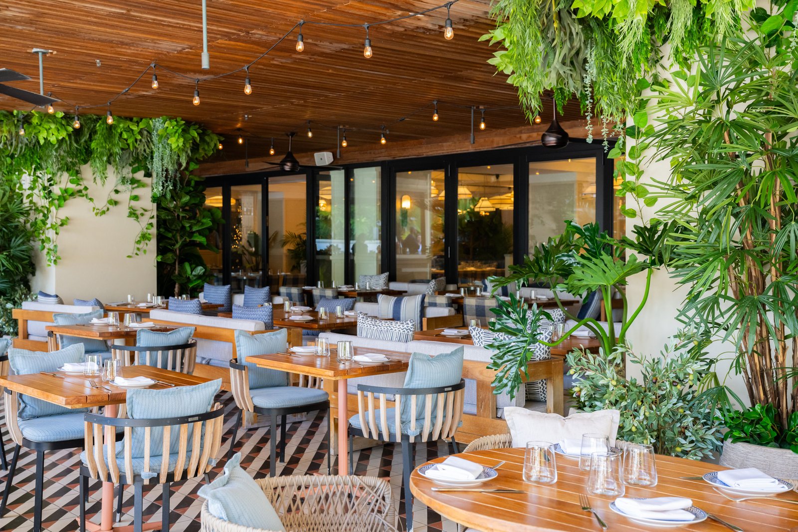 The Ritz-Carlton, South Beach, eat & drink