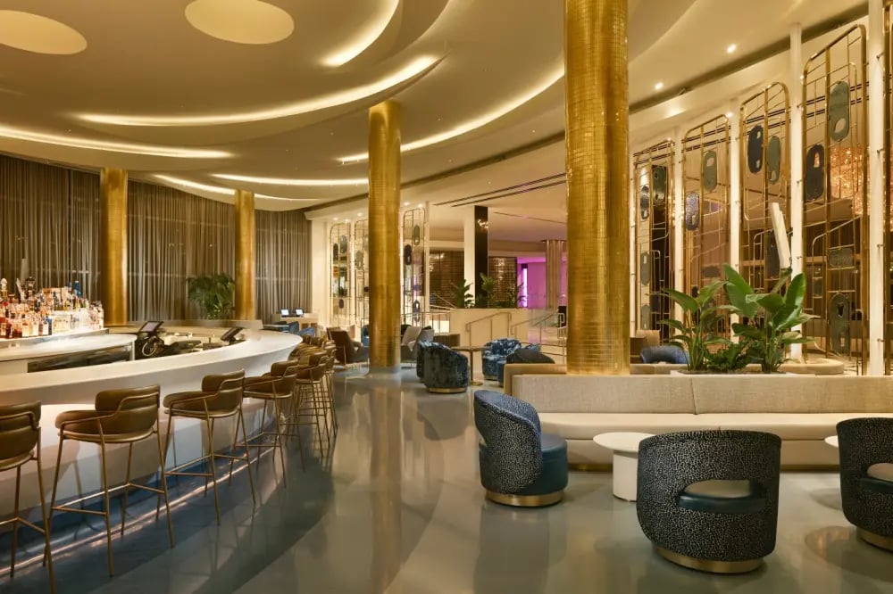 Fontainebleau Miami Beach, eat & drink