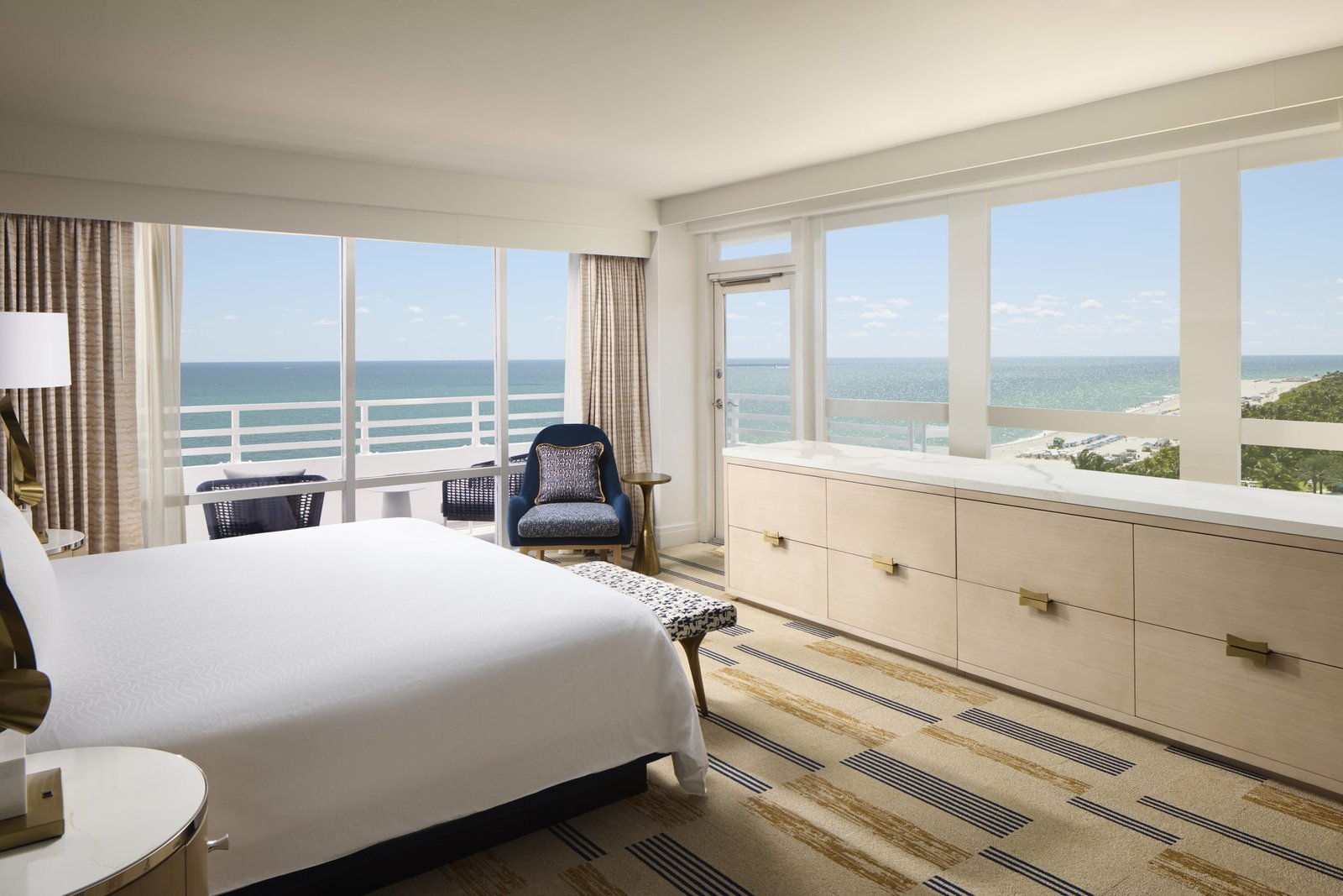 Fontainebleau Miami Beach, rooms
