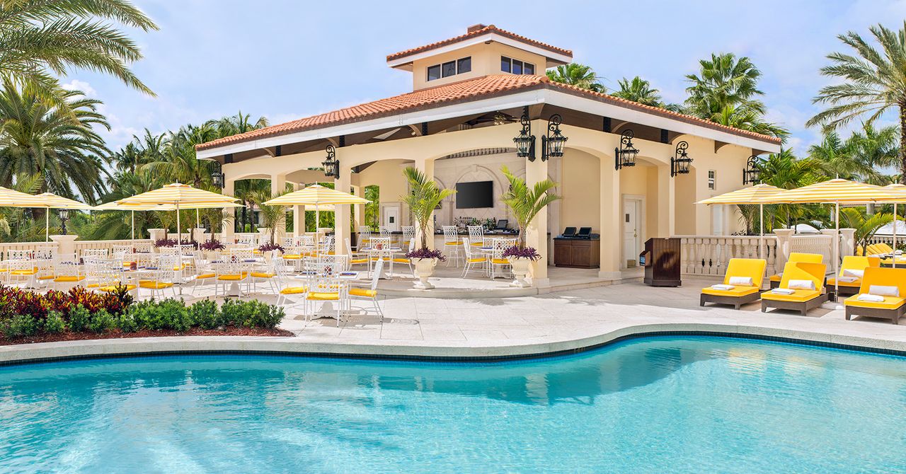 Trump National Doral Miami, at the table